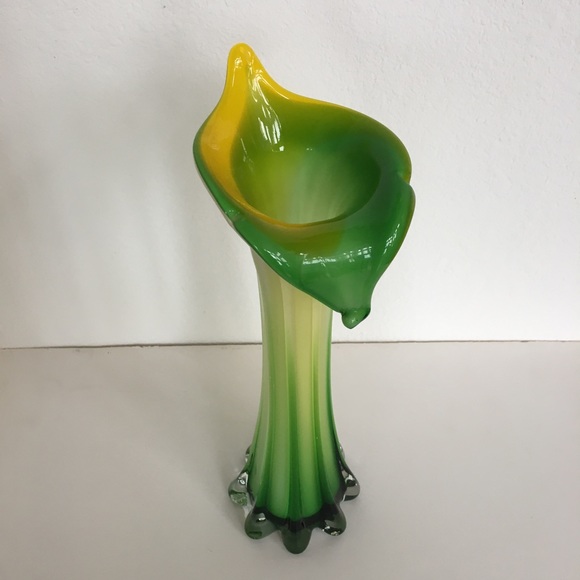 Vintage Other - Vintage Calla Lily Vase in Trumpet Tulip style OS green yellow white MCM